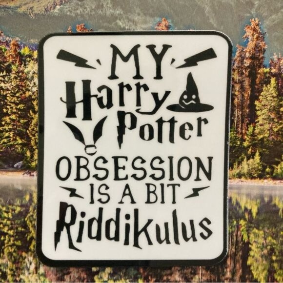 (7/$15) Durable Waterproof Sticker -  Harry Potter - Picture 1 of 3
